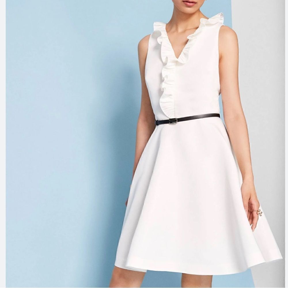 NWT Ted Baker London Ivory Qwinn ruffled Twill V-Neck Front Skater Dress
